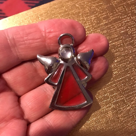 Jewelry - Vintage angel brooch